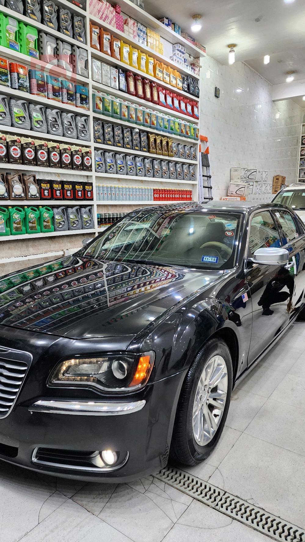 کرایسلەر 300